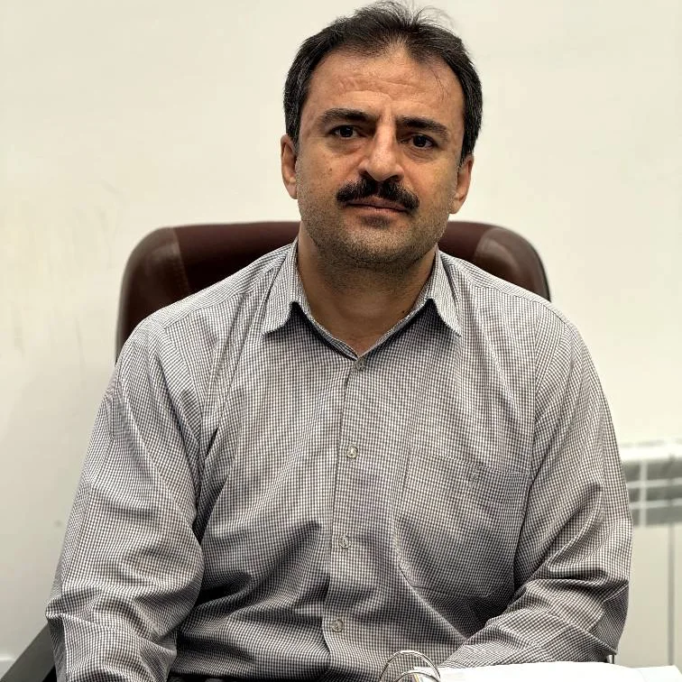 آقای لقمان رسولی